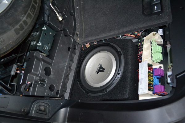 BMW X5 E53 SUBWOOFER JL