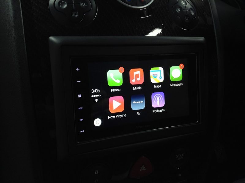 Renault Megane Apple CarPlay