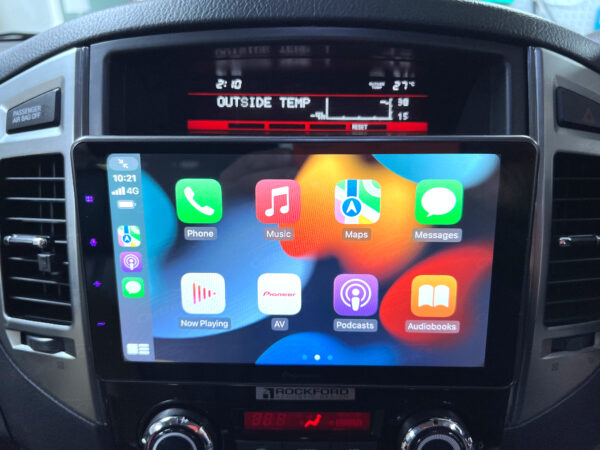 Mitsubishi Shogun Radio Upgrade with Apple CarPlay – Cartronics